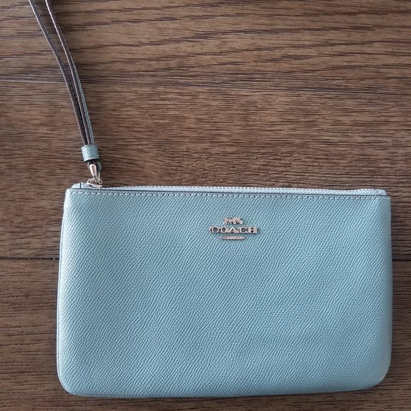Coach Handbags - New Coach 8" wristlet